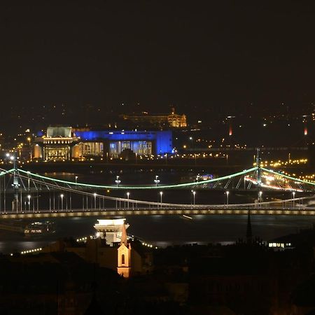 Binder-Home Stylish Studios Budapest/Parliament Exterior photo
