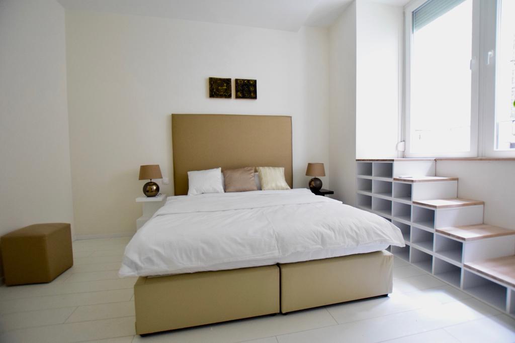 Binder-Home Stylish Studios Budapest/Parliament Exterior photo