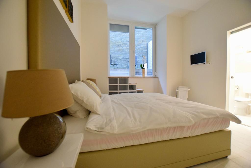 Binder-Home Stylish Studios Budapest/Parliament Exterior photo